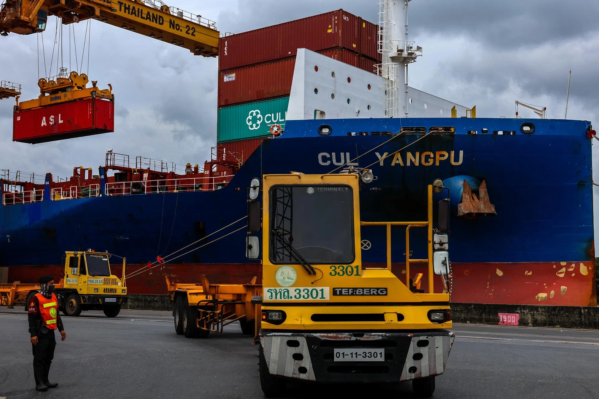 Thailand’s Export Growth Slumps Amid Impact of US Tariffs