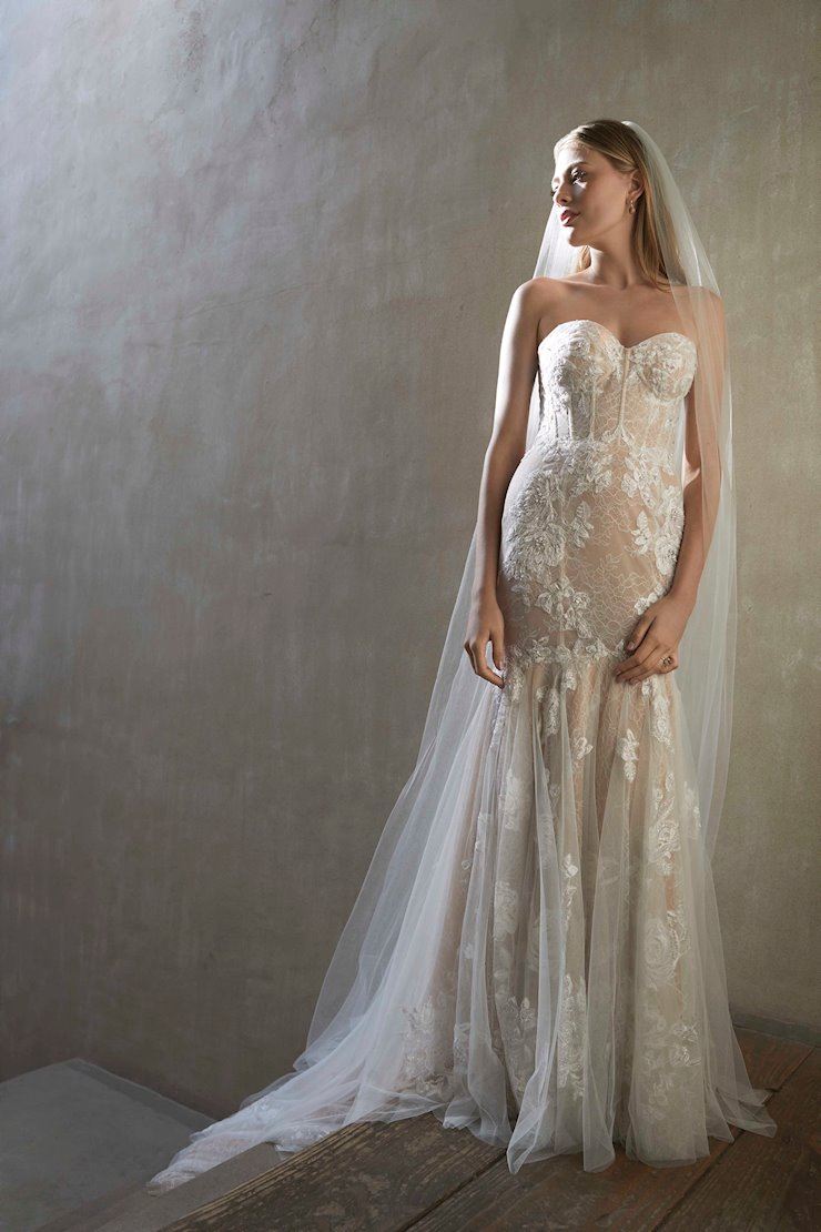 The Bridal Gallery Canada S Largest Wedding Apparel Store