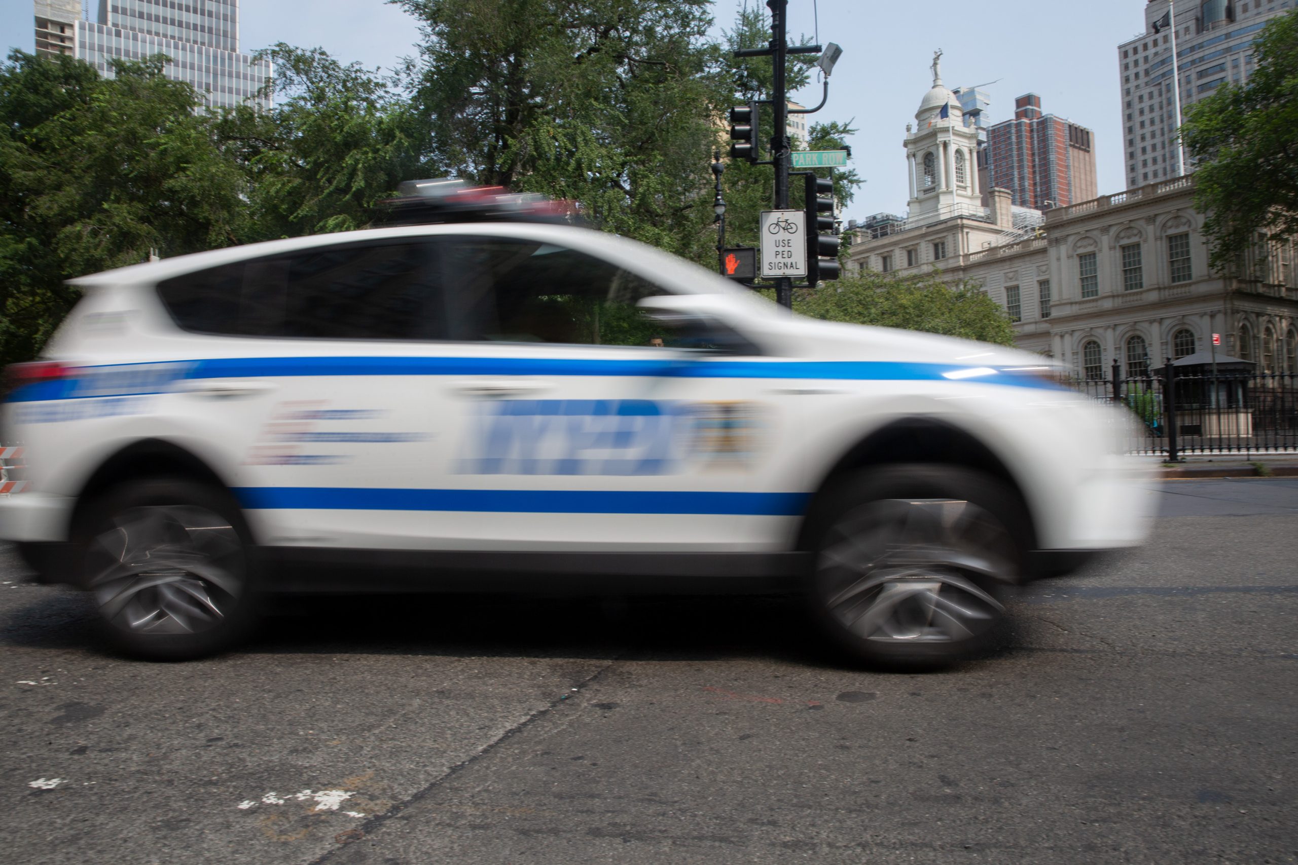 Dangerous Police Car Chases Need Stiffer Punishments, Says NYPD 