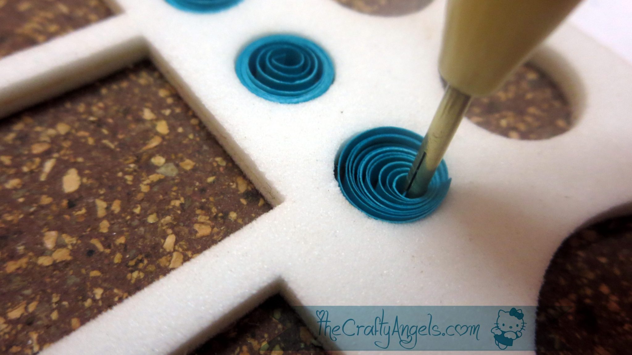 Basic Quilling instructions Quilled Teardrop Shape The Crafty Angels