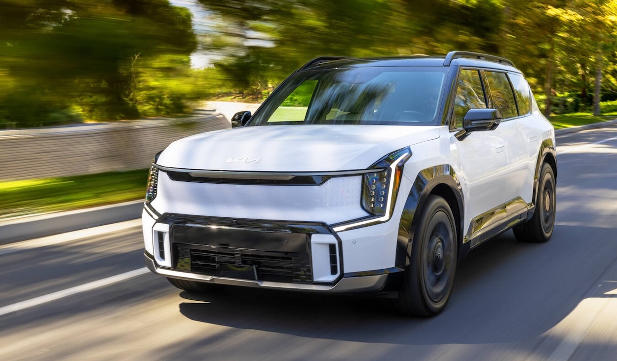 Here’s Why Your Hyundai, Kia, or Genesis EV Might Lose Power While Driving