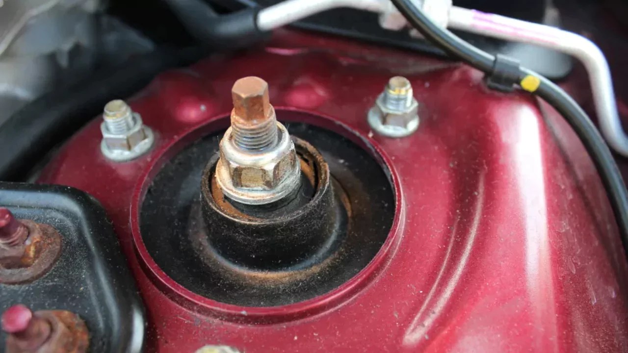 Bad Or Failing Strut Mount