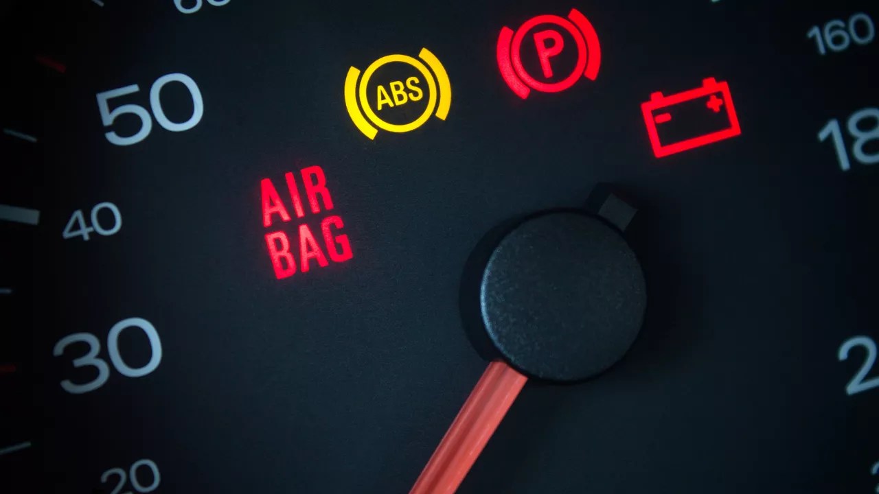 How To Reset An Airbag Light At Home