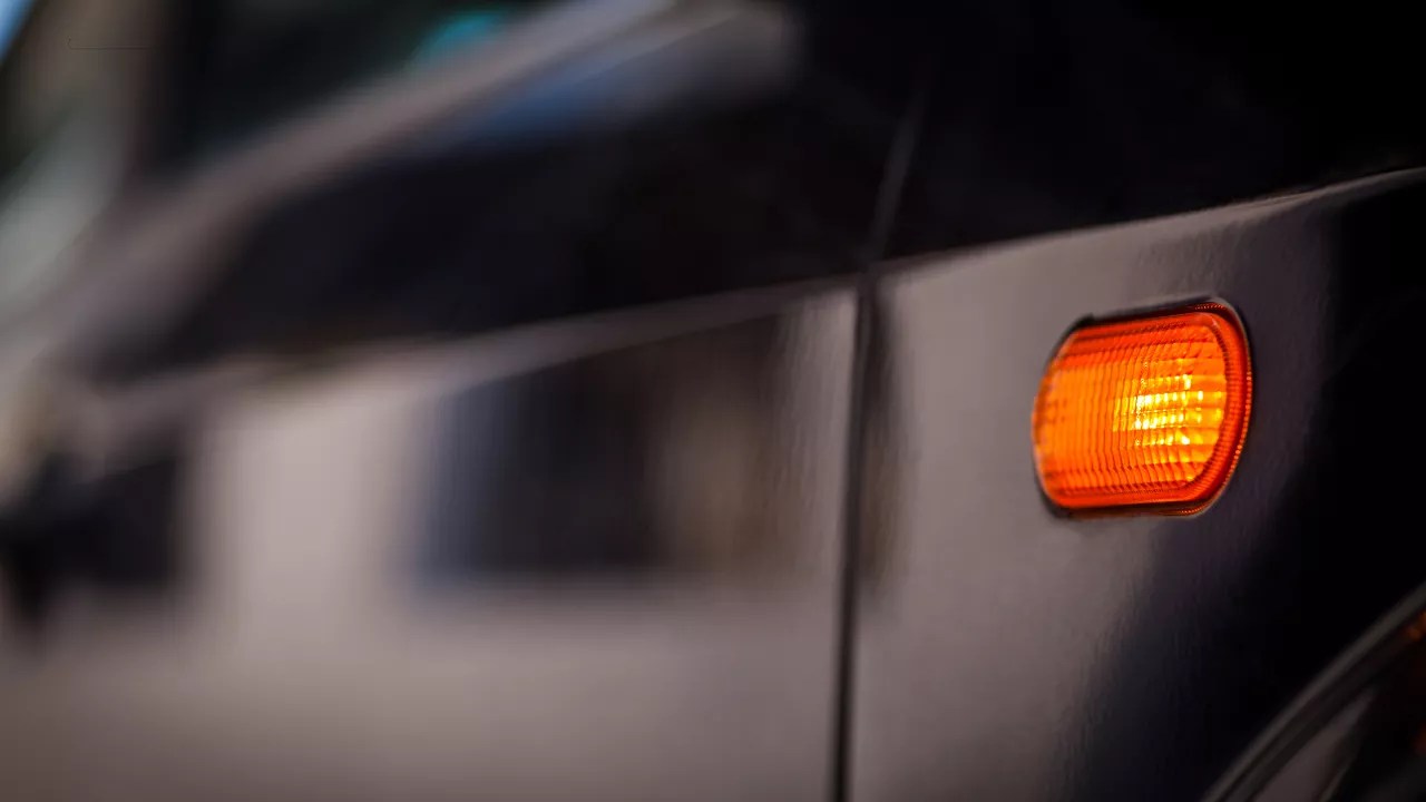 Why Is My Turn Signal Blinking Fast