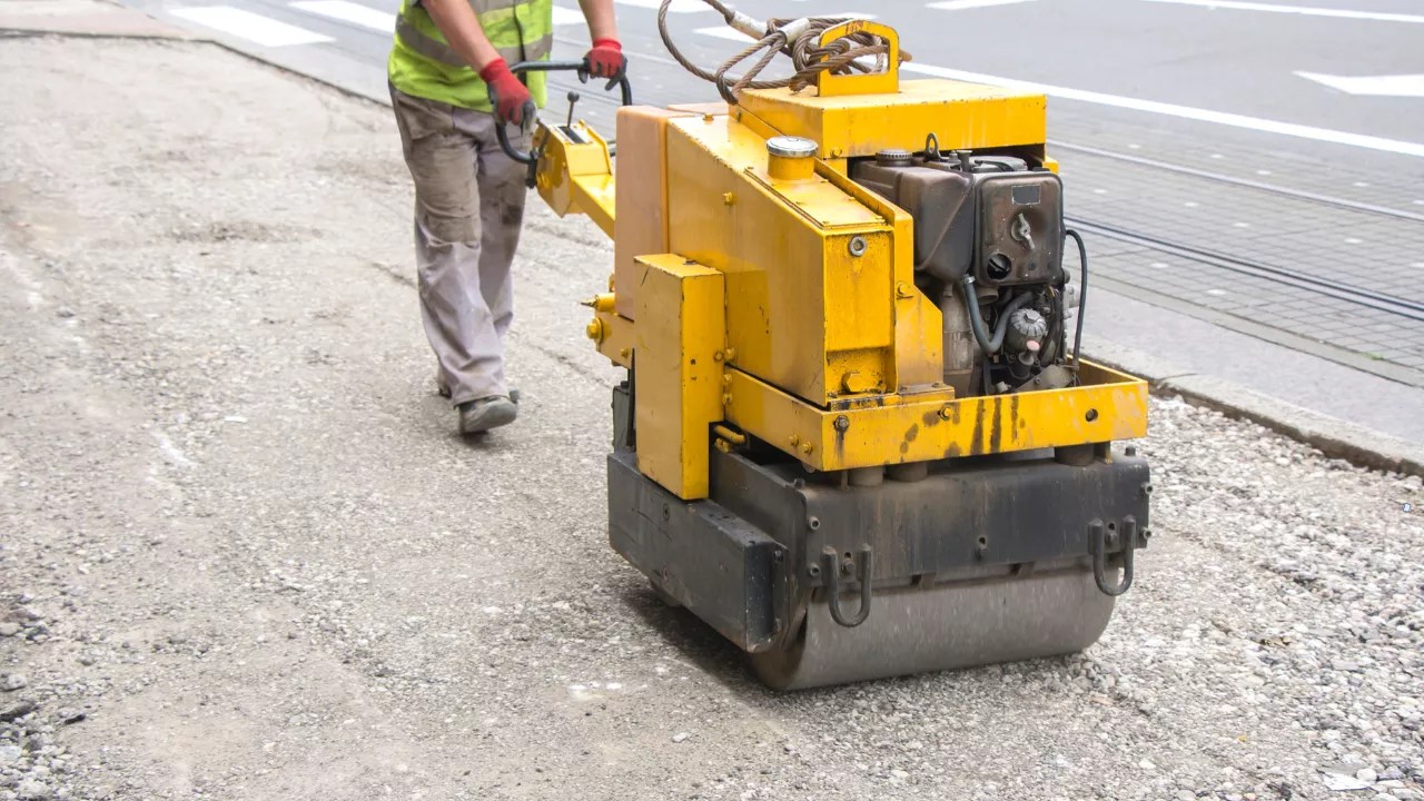 How Vibration Shapes Modern Construction