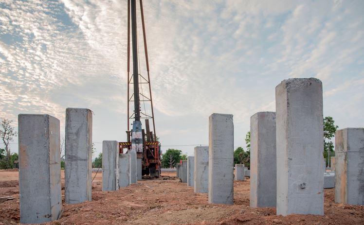 Cast In Situ Concrete Piles Types Advantages Disadvantages Concrete Piles Foundation 6 If the piles are un-reinforced then we can expect the pile may fail in tension.