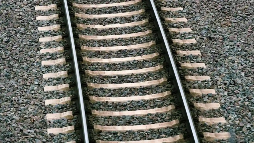 Complete Guide to Backyard Train Tracks 1 Gauge for your track
