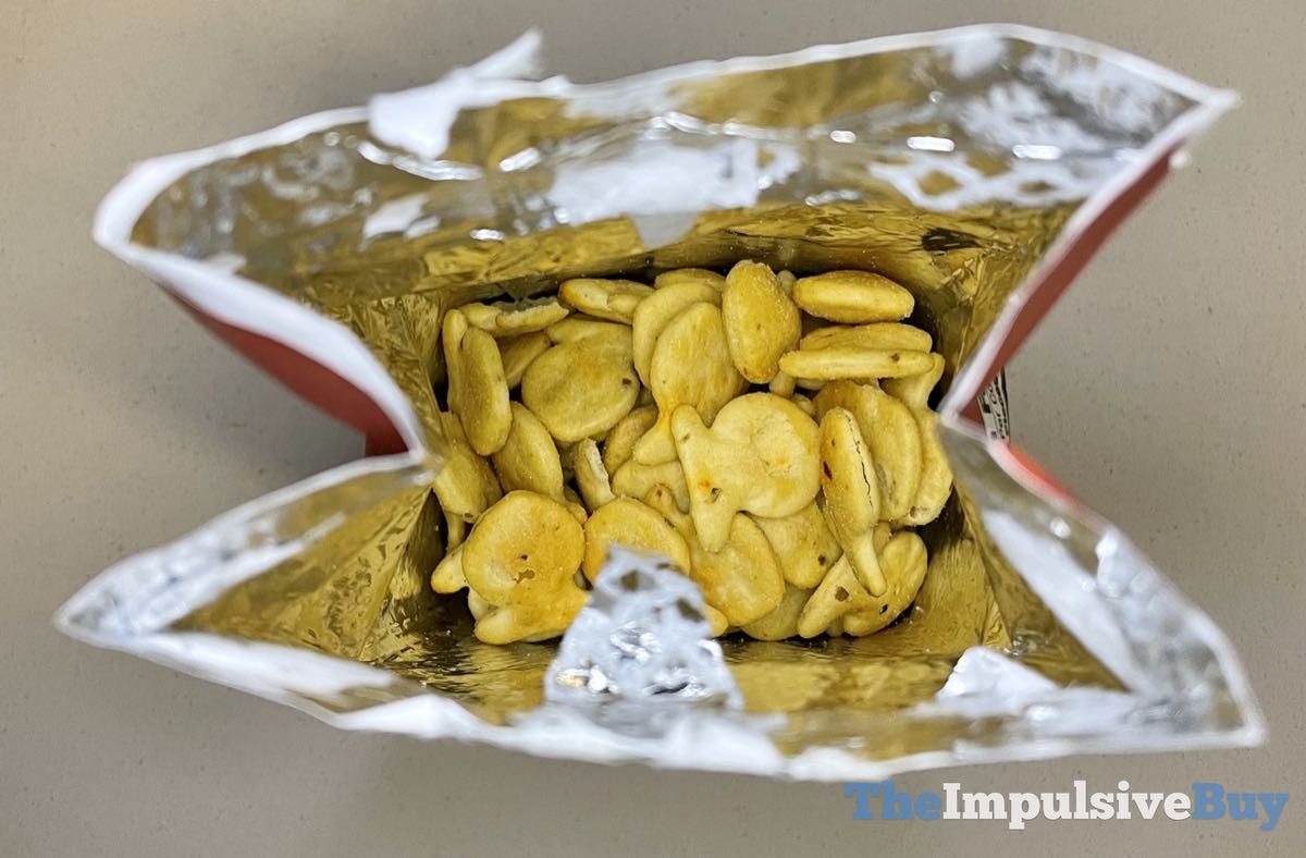 goldfish mega bites sharp cheddar