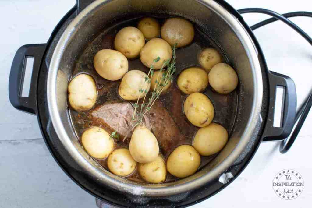 Tender Instant Pot Beef Short Ribs Recipe With Potatoes, Easy As 1,2,3 8 Instant Pot Beef Short Ribs In Process 12 1 1440x960 1