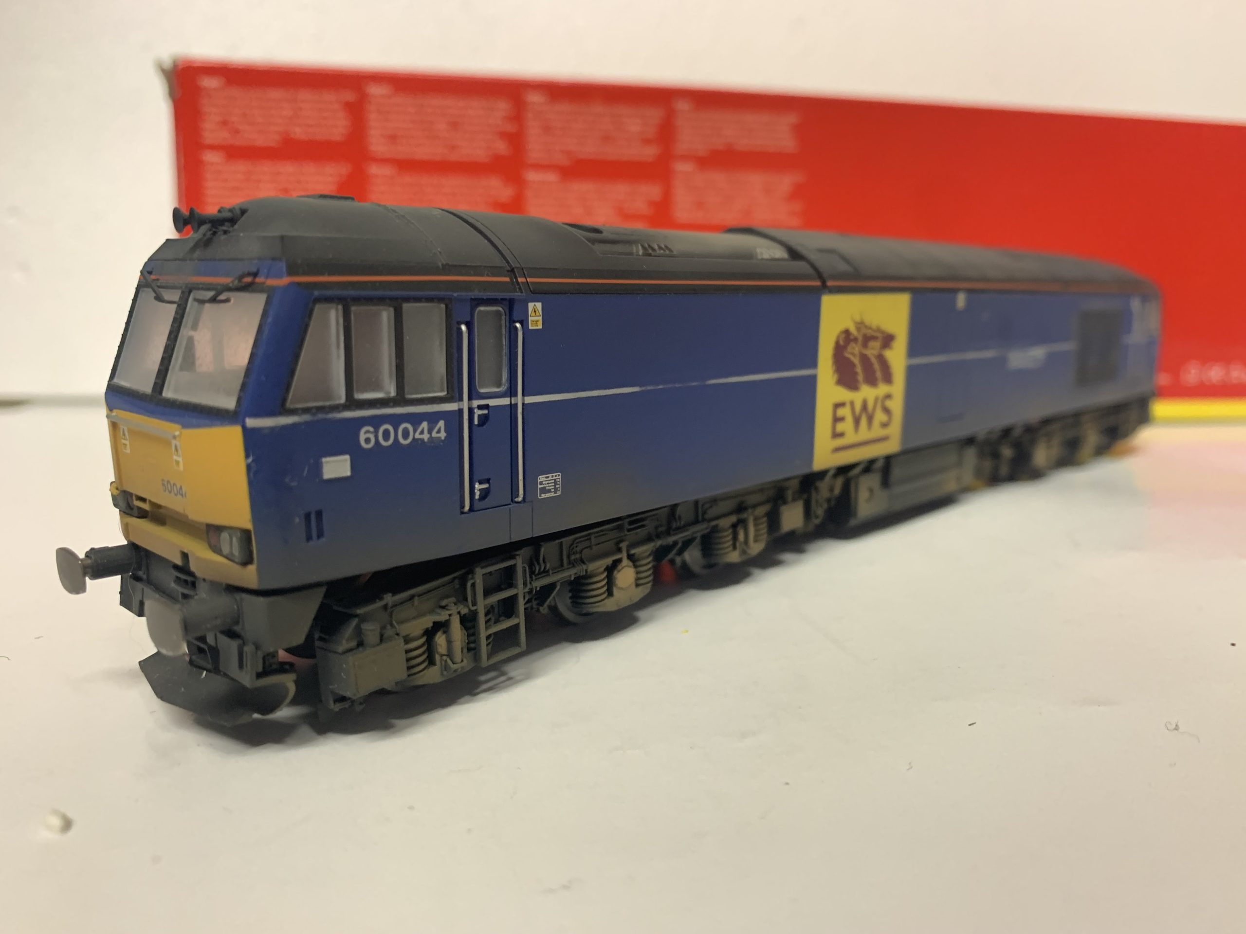 RESPRAY; Hornby R2488 EWS ex-Mainline Co-Co Diesel Electric