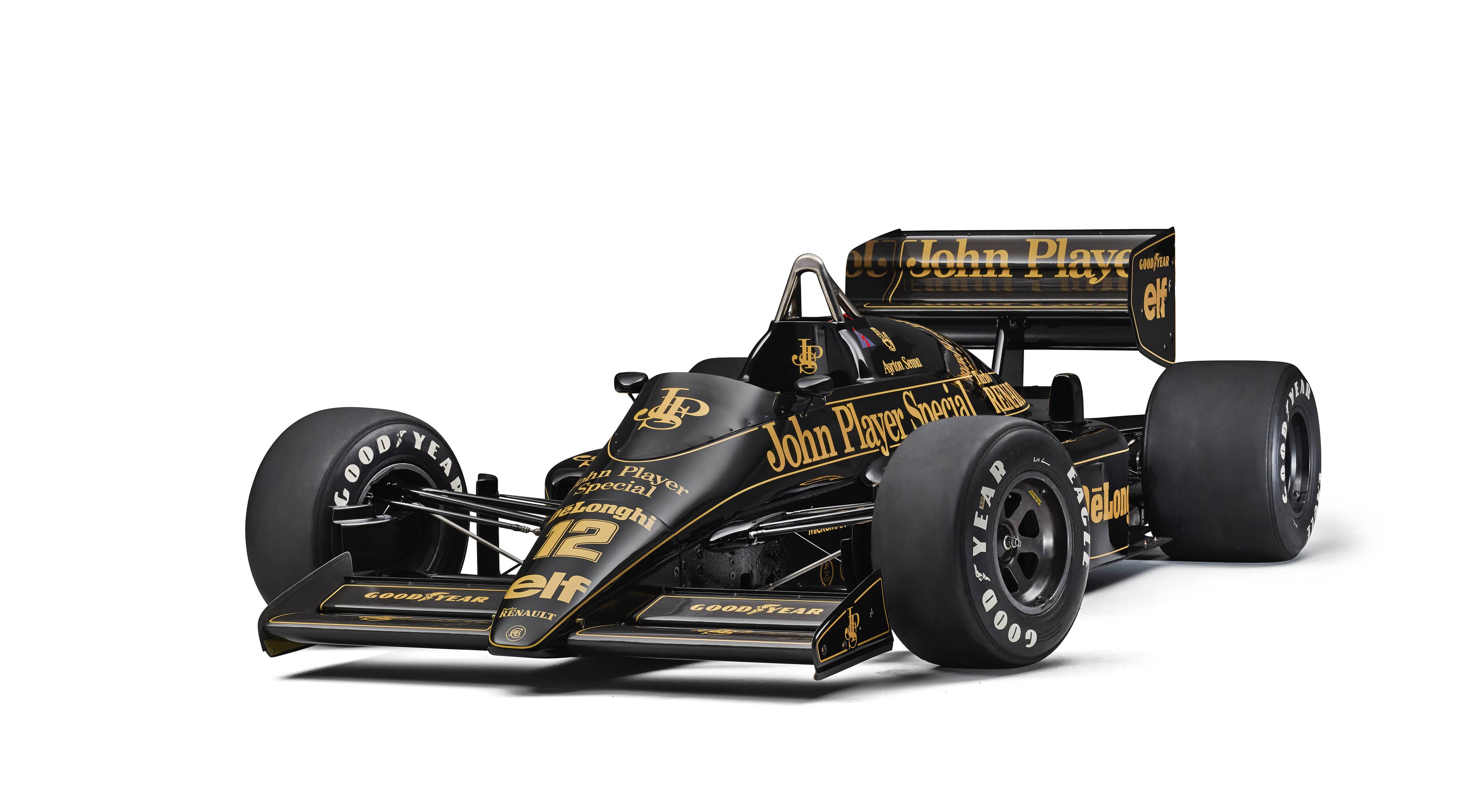 The power and the glory. Lotus 98T.