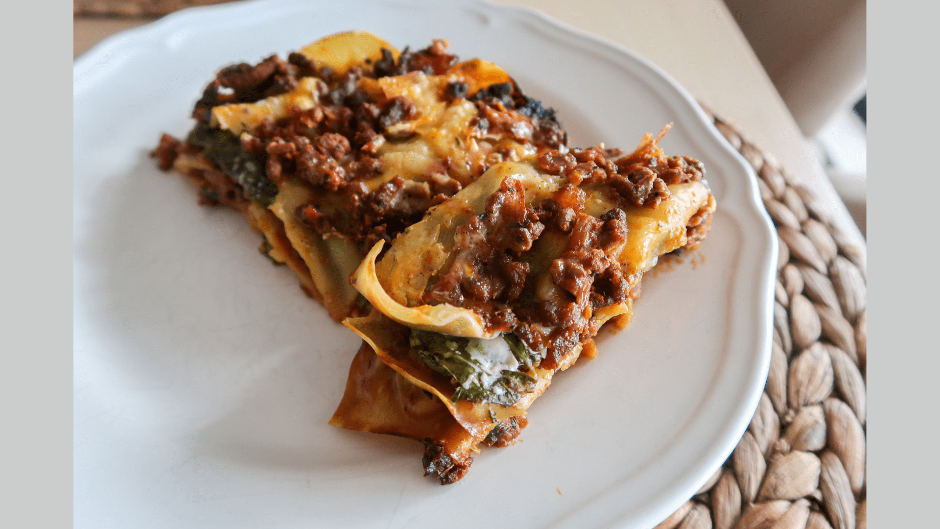 How to Slow cooker lasagne • the Mama Manual