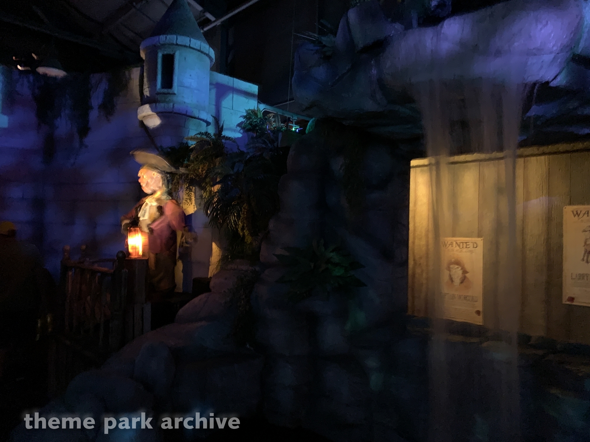 Walk to fun when you stay at our howard johnson express inn arlington . Pirates of the Deep Sea at Six Flags Fiesta Texas | Theme