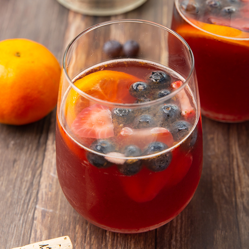 Raspberry Mandarin Rosé Sangria #rosé #sangria #mandarin #cocktail #drink #berries #mothersday #partyrecipe | The Missing Lokness