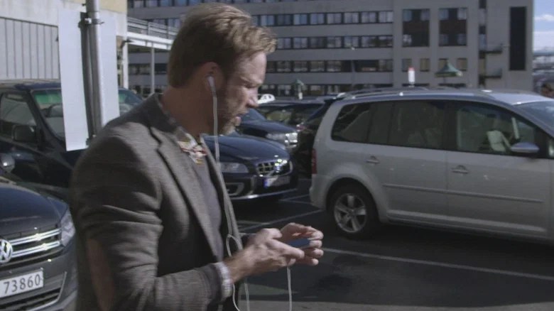 Helt perfekt Season 4 Episode 7 (2025)