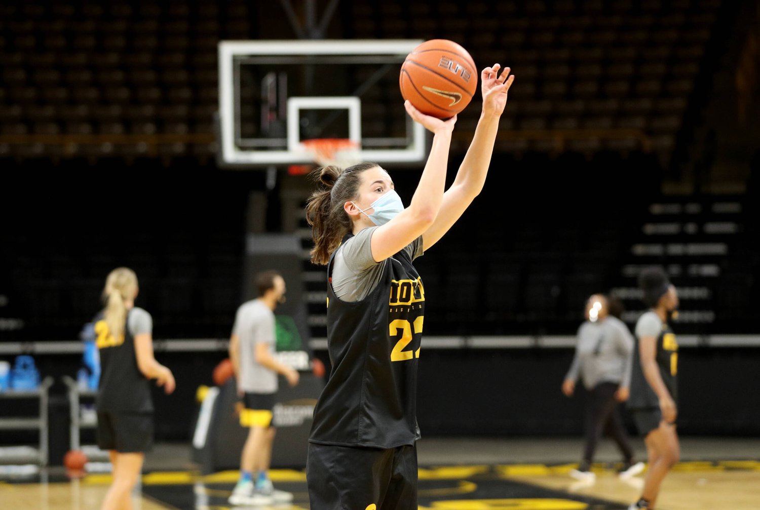 ‘High school is behind me now’: Iowa’s freshmen adjust to the college game