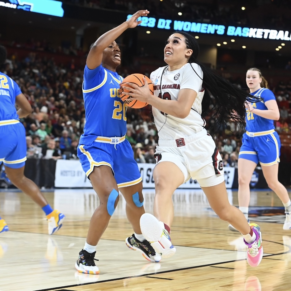 Brea Beal dominates on both ends against UCLA during Sweet 16 matchup at Bon Secours Wellness Arena on March 25, 2023 (Photo credit: South Carolina WBB Twitter).