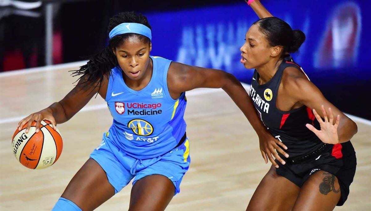 Chicago Sky big Ruthy Hebard attempts to score in the post versus the Atlanta Dream (picture credit: Alaska Sports Report). 