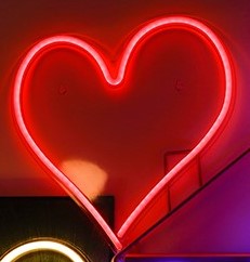 Heart-Shaped Neon Wall Lights | The Other Aesthetic