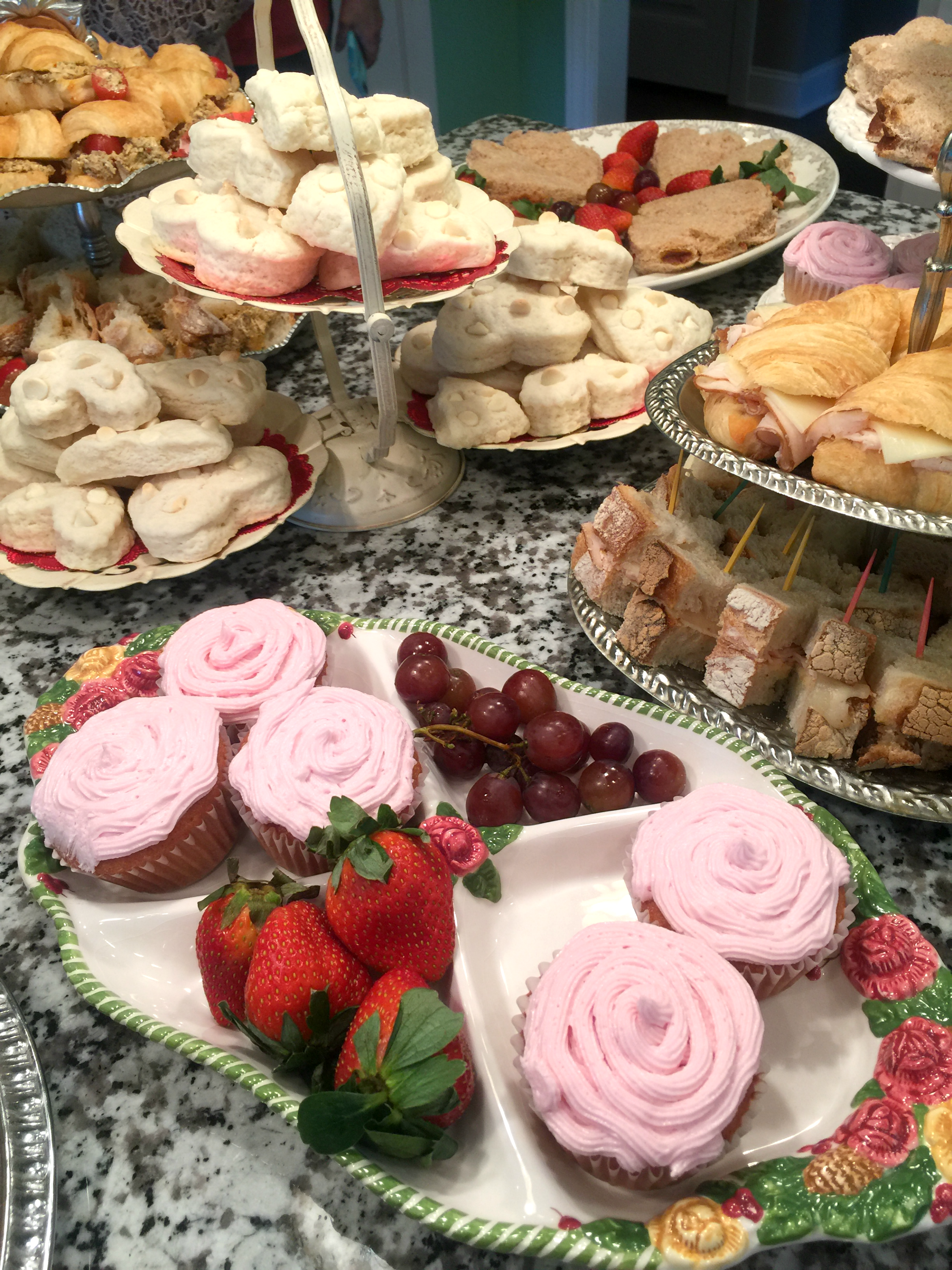 A Sweet Valentine's Tea Party - The Ruffled Mango, image size:2346x3128
