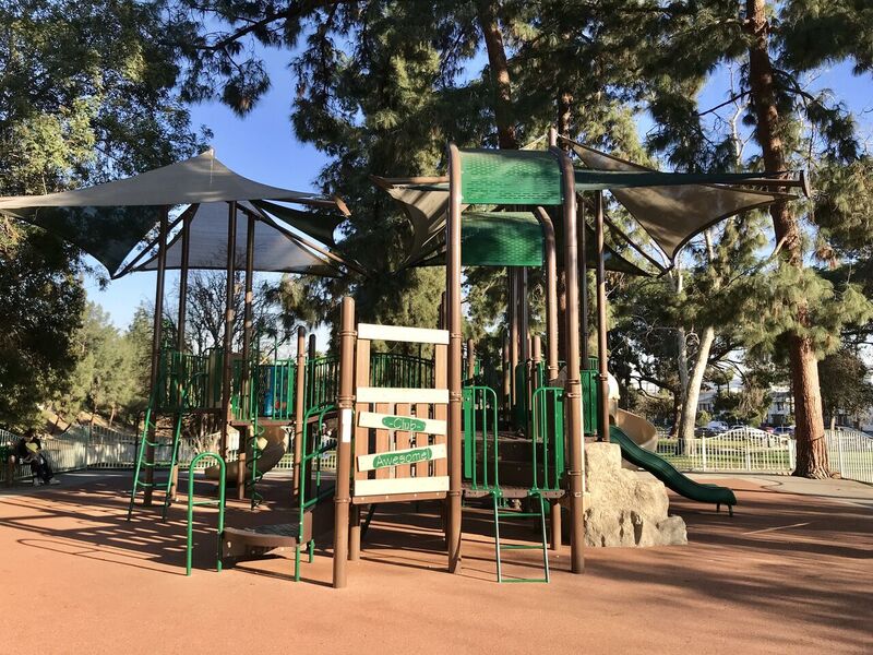 Moorpark Park in Studio City. A fun, shaded, & sand free play day for tots!