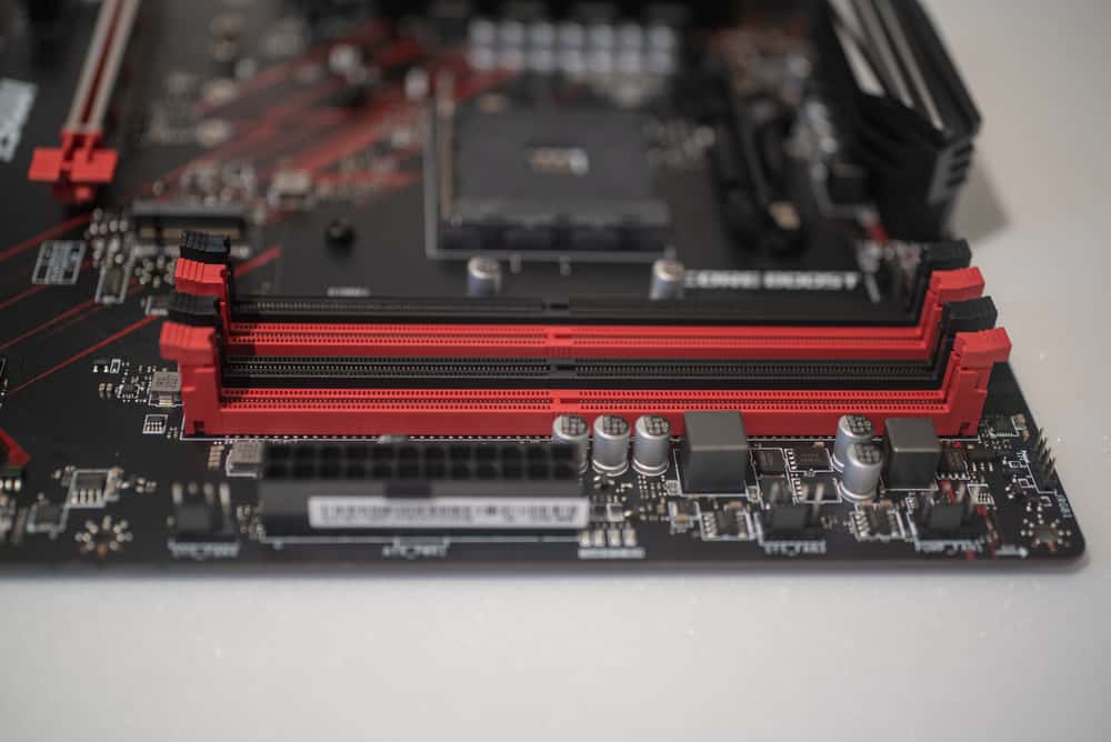 Black Screen After Installing New RAM (Causes, Fixes) (4) Black Screen After Installing New RAM (Causes, Fixes) (4)