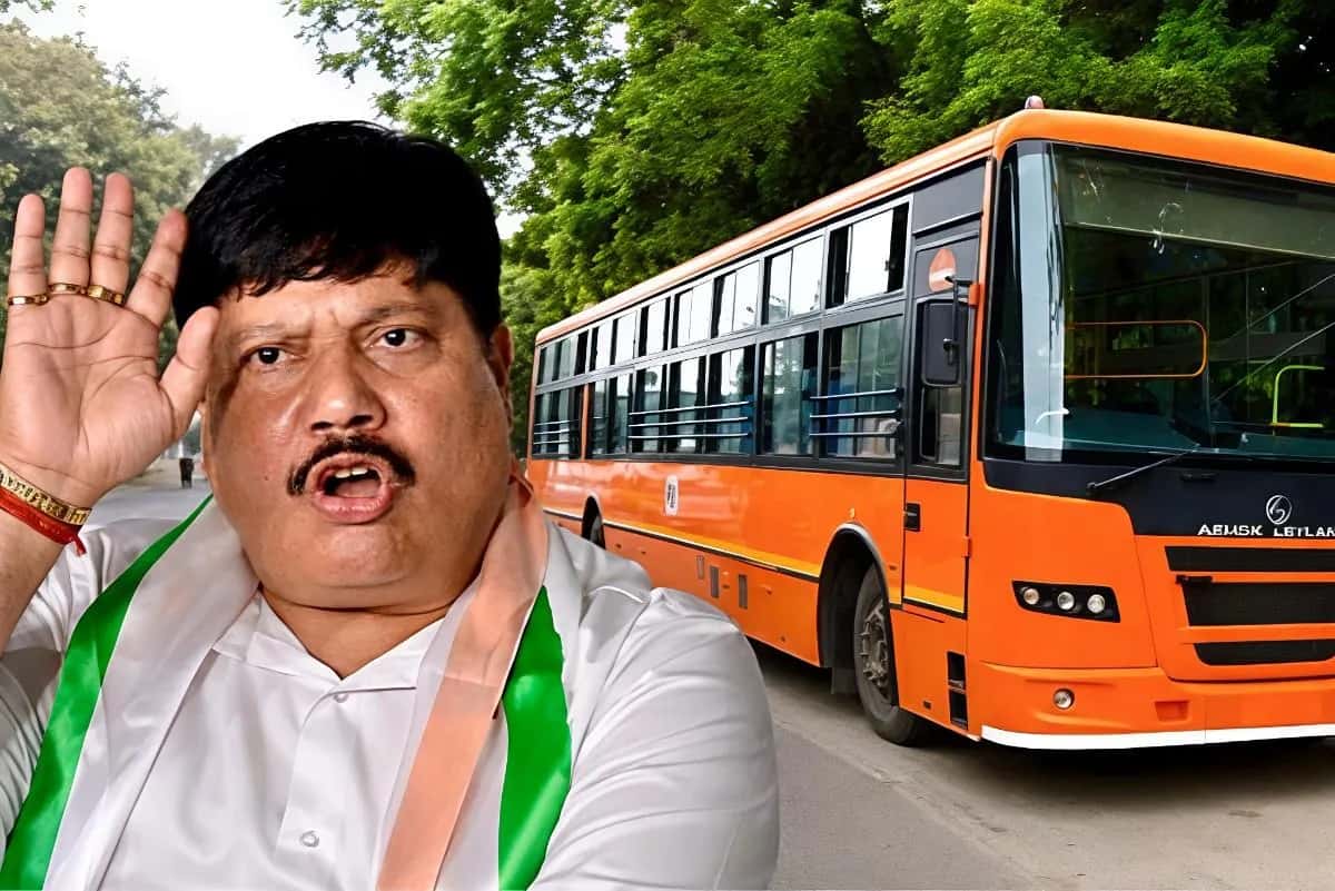 বাসের কন্ডাক্টরদের বুকে বসছে বডি ক্যামেরা! দুর্গাপুজোর আগেই রাজ্যবাসীকে বিরাট উপহার পরিবহণ দফতরের