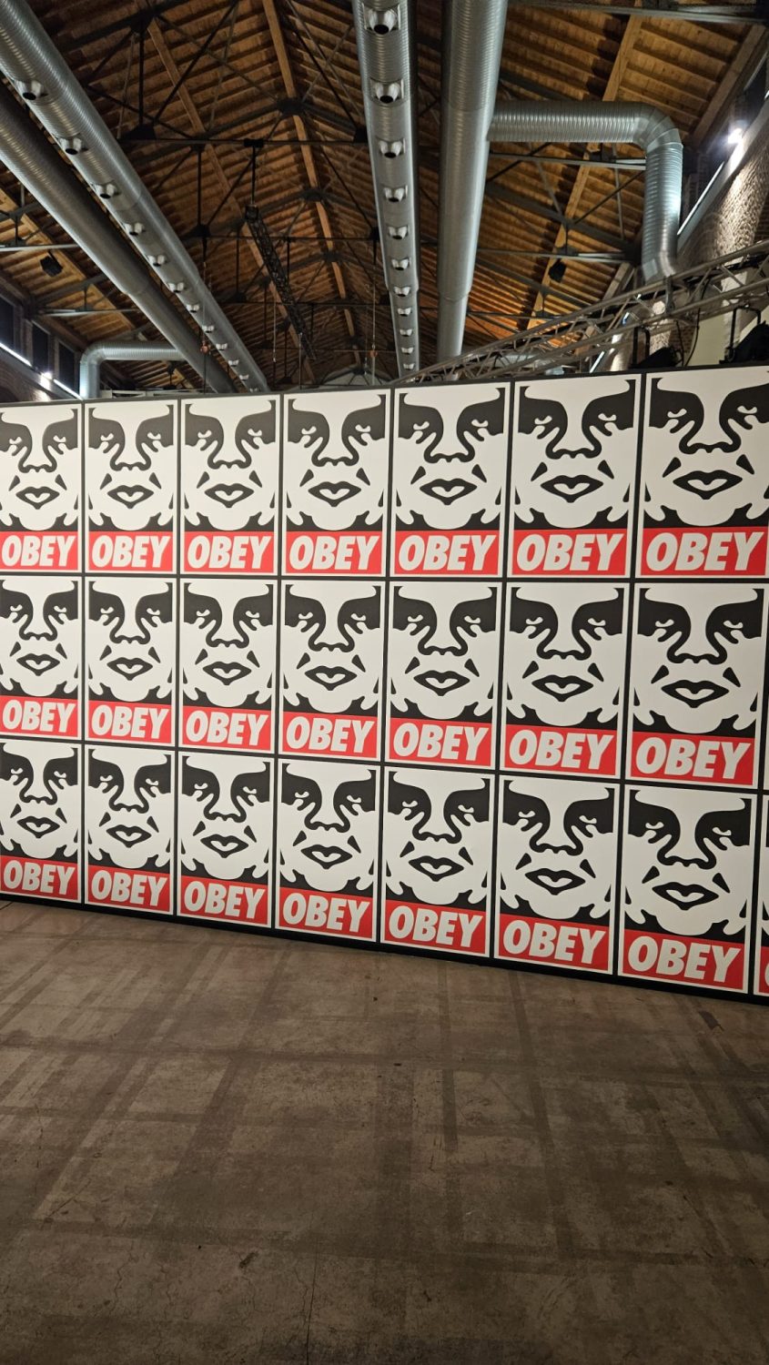 mostra obey Shepard Fairey