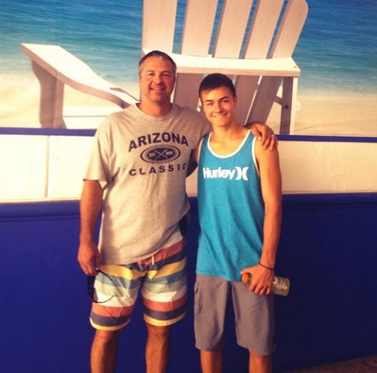 Watch peyton meyers's videos and highlights on hudl. Peyton Meyer Wiki Age Net Worth Girlfriend Family Biography More Thewikifeed