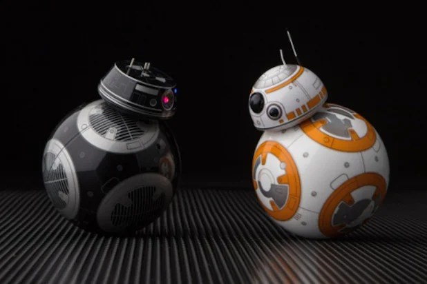 BB-8 Gets an Evil Twin as 'Star Wars: The Last Jedi' Pits Droids