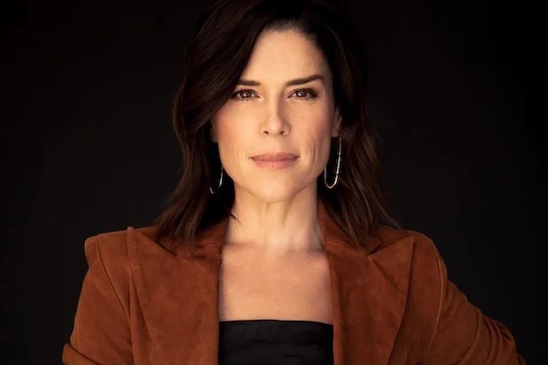 Neve Campbell