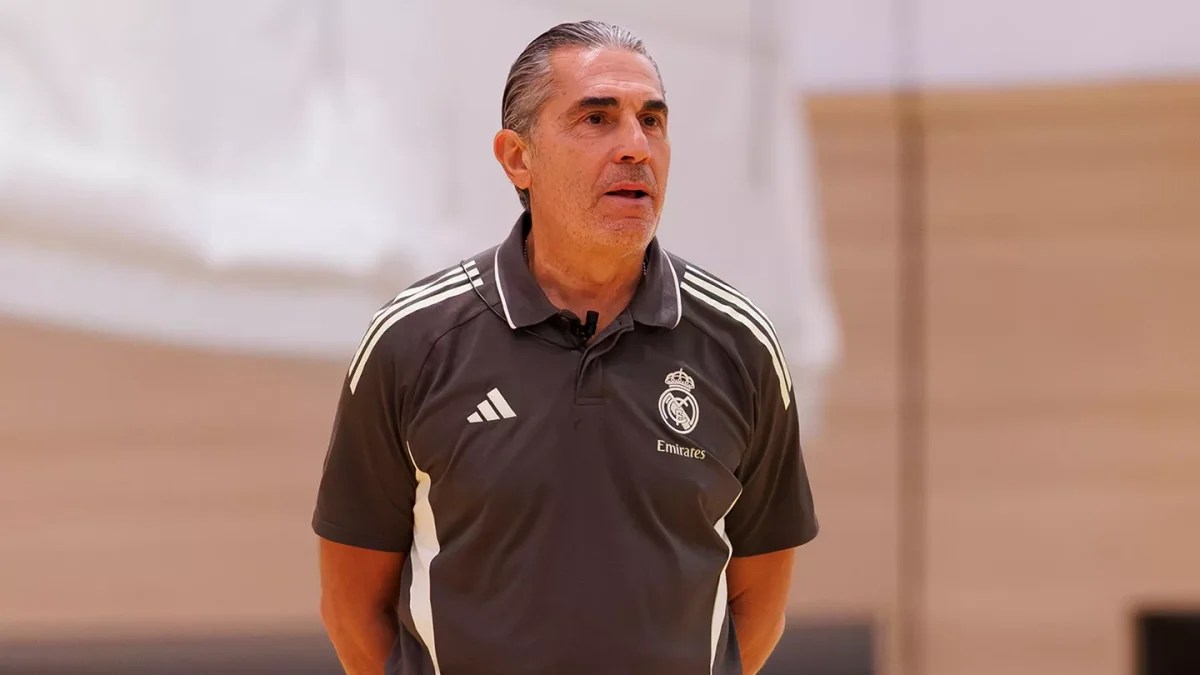 Σκαριόλο: «Σπουδαία ομάδα ο Ολυμπιακός, θα βρούμε τη φόρμα μας τις επόμενες εβδομάδες»