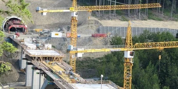 Webuild: 9000 Assunzioni In Italia Nel 2022 - Ticonsiglio 300_x_600_jpg