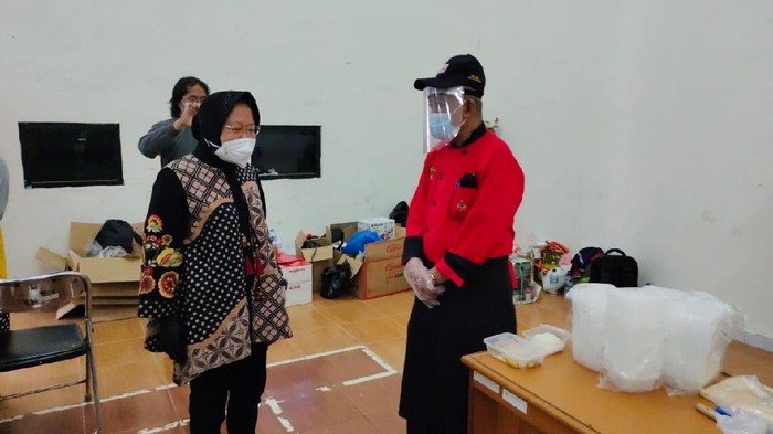 Risma Datangkan Juru Masak Profesional Latih Pemulung, PKS: Pencitraan, Gak Penting