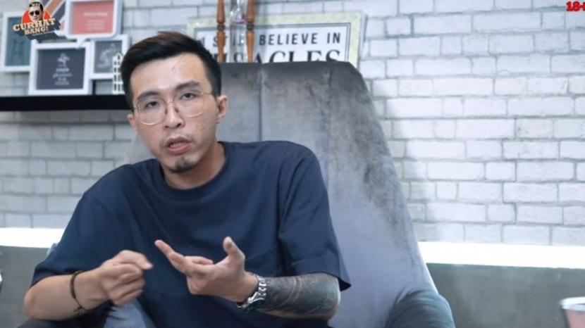 Dokter Tirta Jelaskan Kabar Dirinya Bakal Divaksin Bareng Jokowi