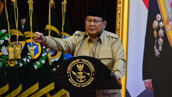 Soal Alutsista Rp1,7 Kuadriliun Prabowo Mengaku Dapat Arahan Jokowi