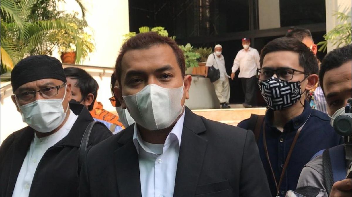 Ngotot Minta Perpanjangan Penahanan Rizieq Dibatalkan, Kuasa Hukum: Kalau Tidak, Kami Tuntut di Akhirat