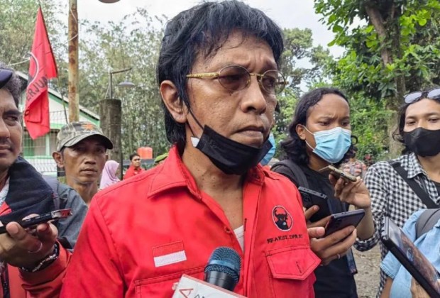 Adian Klaim Bisa Atur Pertemuan Mahasiswa-Jokowi Bahas Masalah BBM