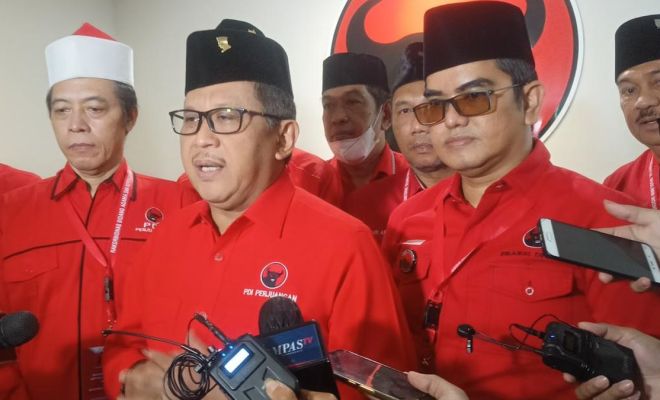 Sekjen PDIP Beri Bocoran Isu Pembahasan Kunjungan Puan ke Prabowo dan Airlangga