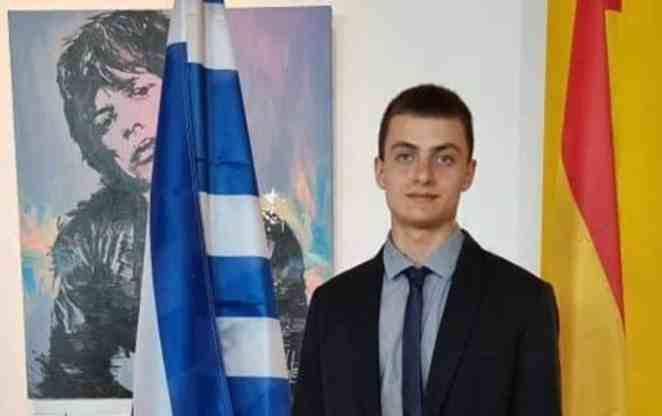 ΑΝΑΤΡΟΠΗ: ΜΑΘΕΥΤΗΚΕ ΟΛΗ Η ΑΛΗΘΕΙΑ ΓΙΑ ΤΟΝ 21ΧΡΟΝΟ ΙΑΣΩΝΑ ΣΚΟΤΩΘΗΚΕ - ΑΥΤΟΣ ΤΟΝ ΤΡΟΜΑΞΕ ΚΑΙ ΕΠΕΣΕ ΣΤΟΝ ΦΩΤΑΓΩΓΟ 1 wmremove transformed