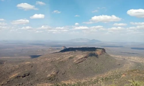 3-Days Mount Ololokwe Hiking & Samburu Safari