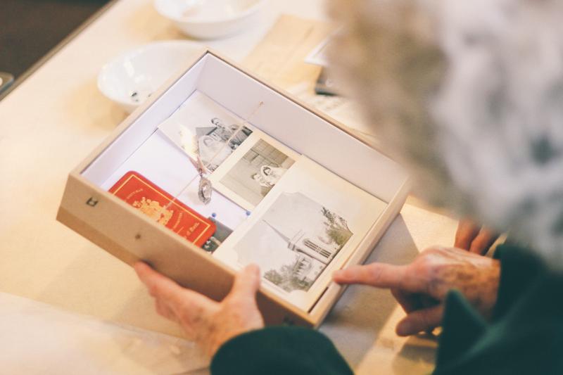 Top 10 Reasons to Make a Time Capsule Alzheimer Patient