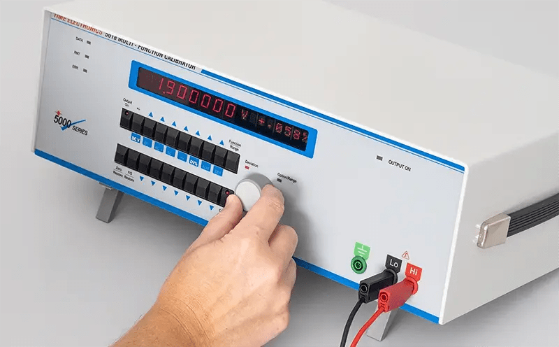 Electrical Calibrators Time Electronics 5018 Programmable Voltage - Gorgeous Abstract Art - 8K