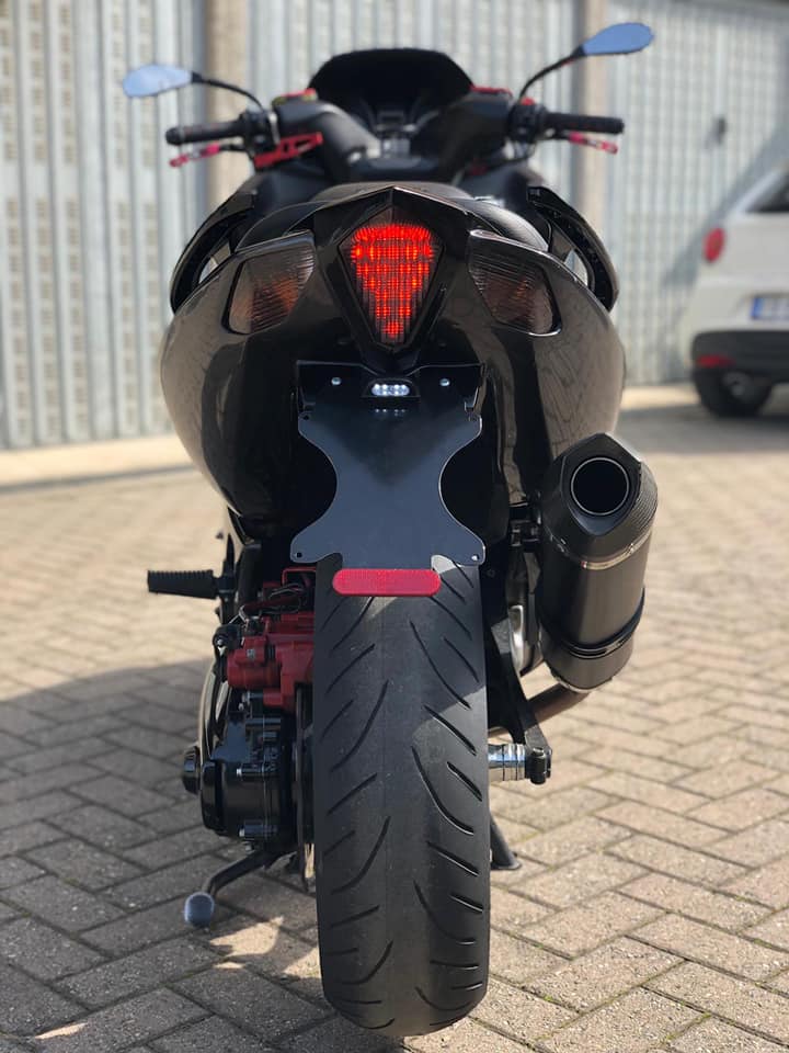 Modifica codino T Max 2001-2007 (12)