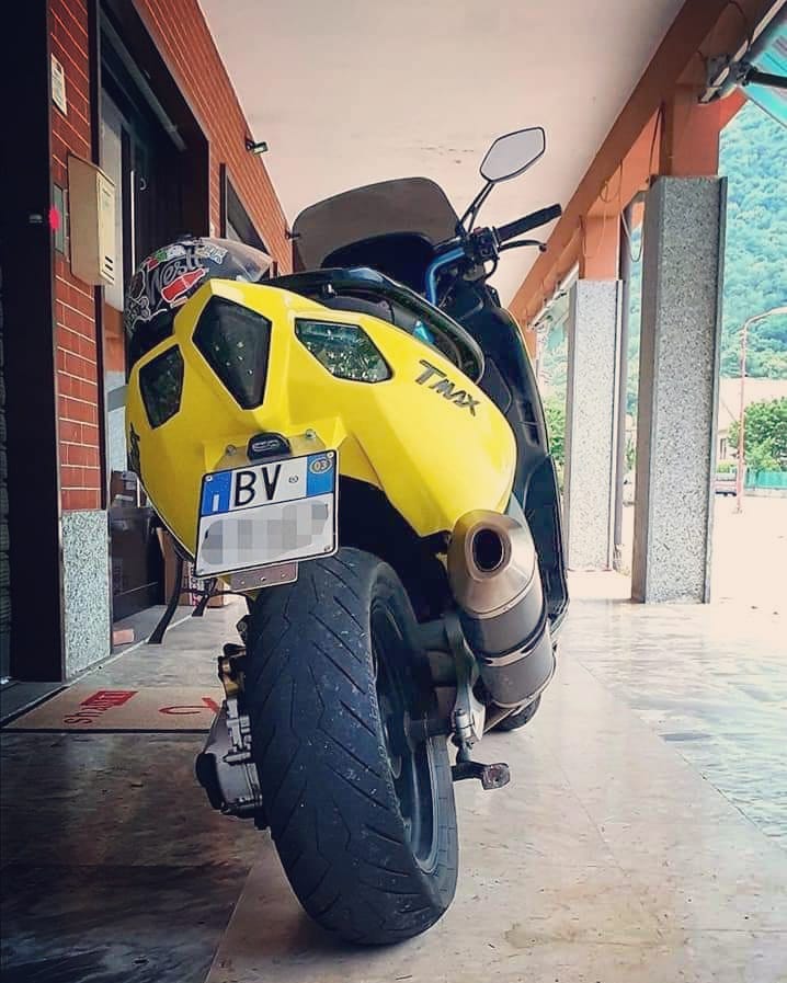 Modifica codino T Max 2001-2007 (14)