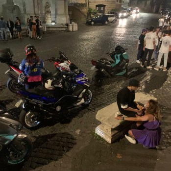 T Max Roma Club 19.09 (19) T Max Roma Club 19.09 (19)