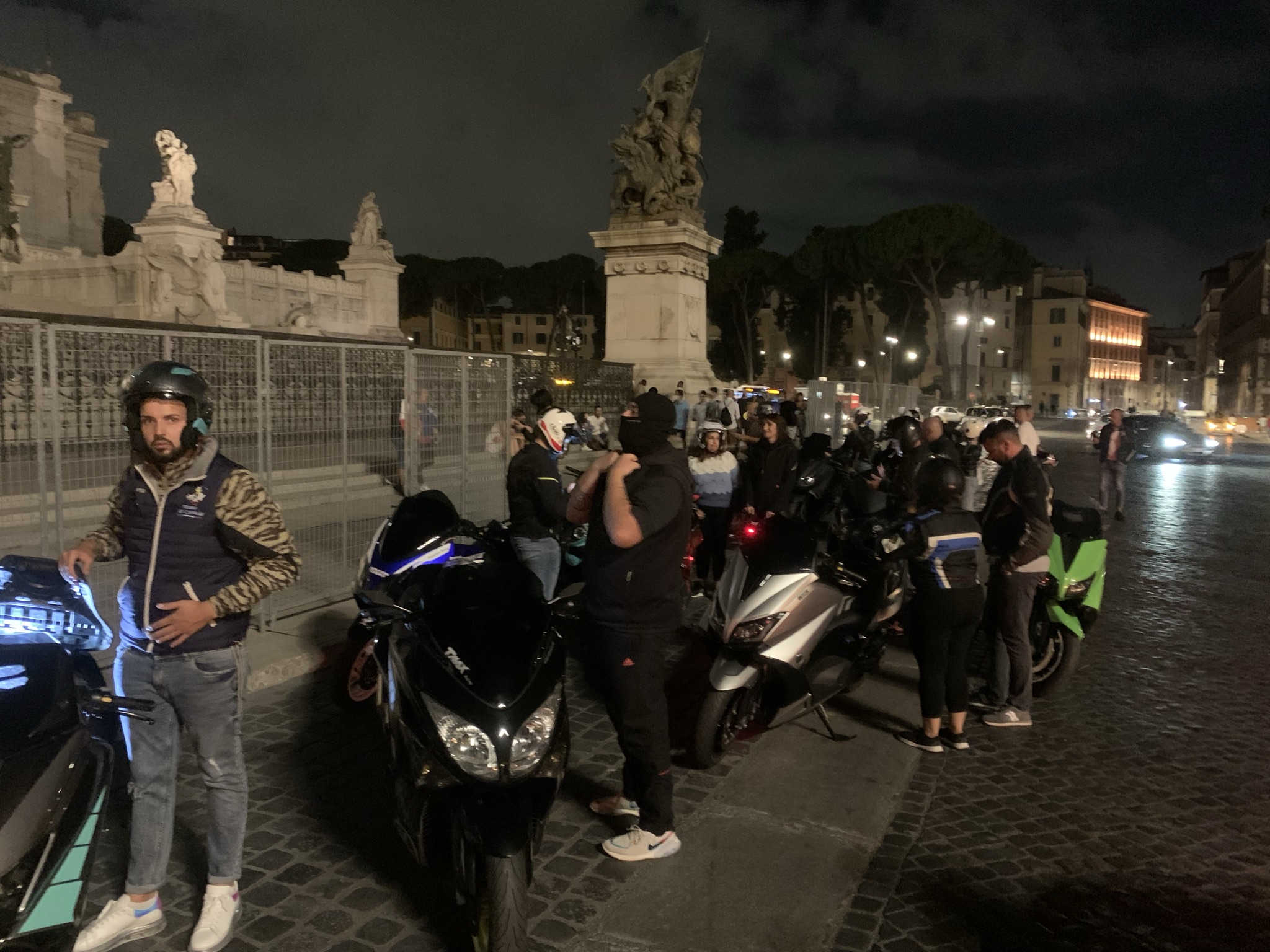 T Max Roma Club 19.09 (5)