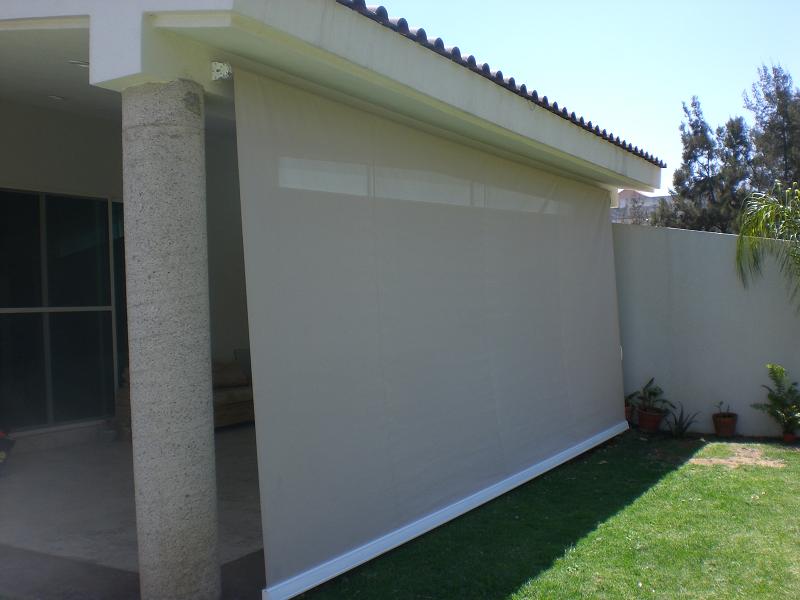 Coches nuevos de porsche, con nuestra valoración, datos, precios y ofertas del porsche taycan cross turismo, 935, 718 spyder y otros modelos de porsche. Toldos verticales en Madrid | Toldos Roama Tel.91 477 18 00