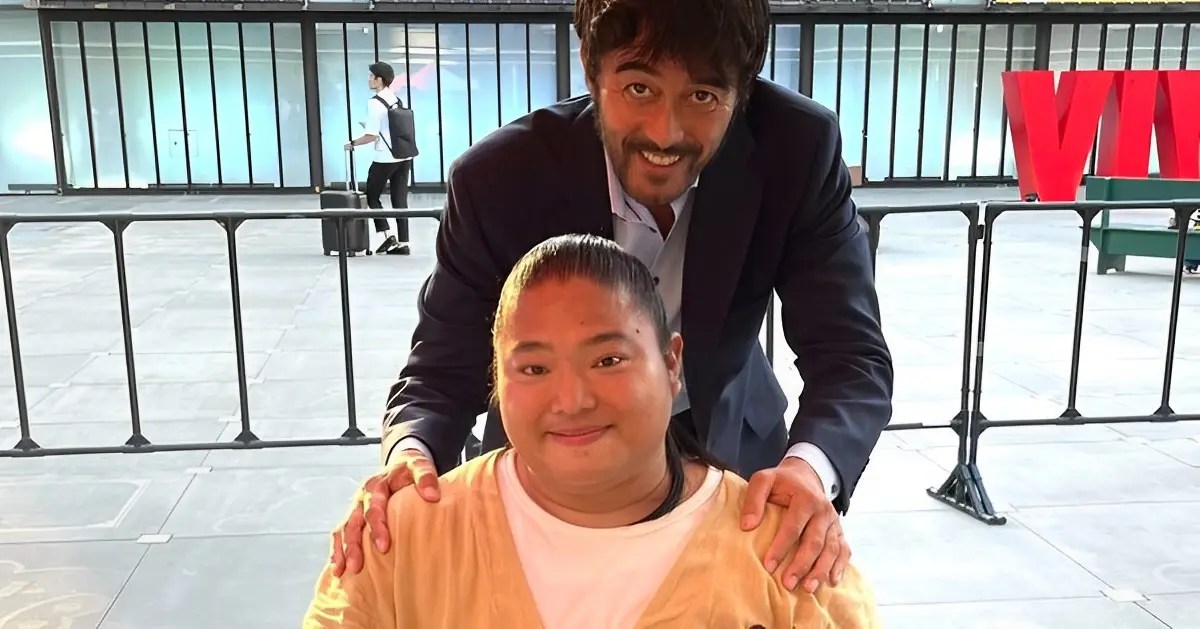 【翻訳アプリ林原めぐみ音声付】『VIVANT』ドラム(富栄ドラム)が話さない設定にした理由は?