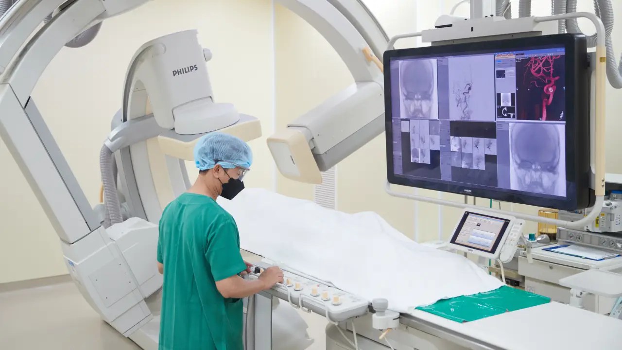 โรงพยาบาลพญาไท 1 ผู้นำด้านการรักษา ระบบประสาทและสมอง ครบวงจร